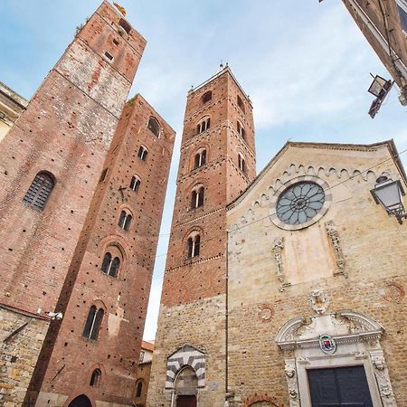 Amazing Apartment In Albenga With Wifi Bagian luar foto