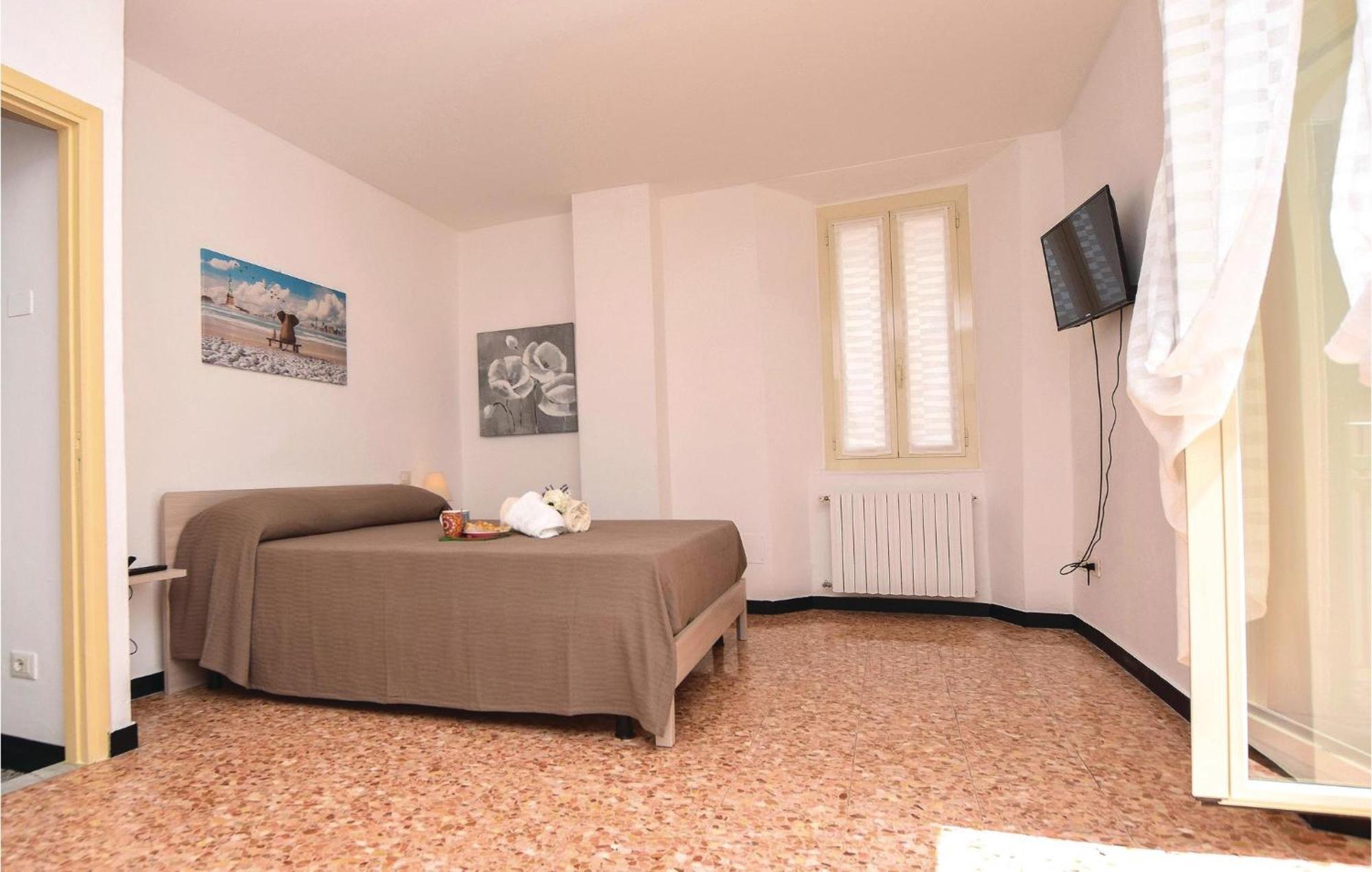 Amazing Apartment In Albenga With Wifi Bagian luar foto